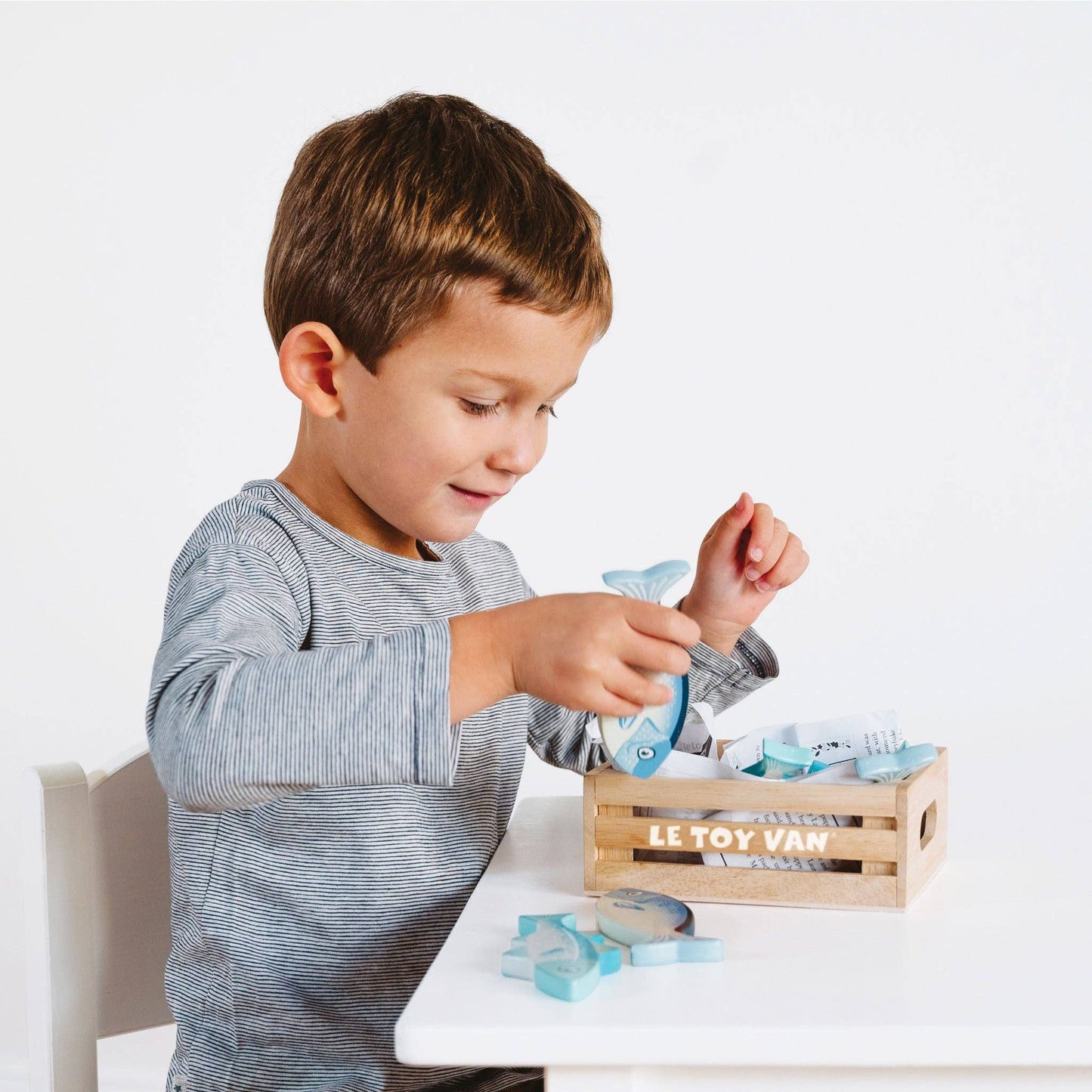 Market Fish Wooden Play Food Crate - Grace and Fox