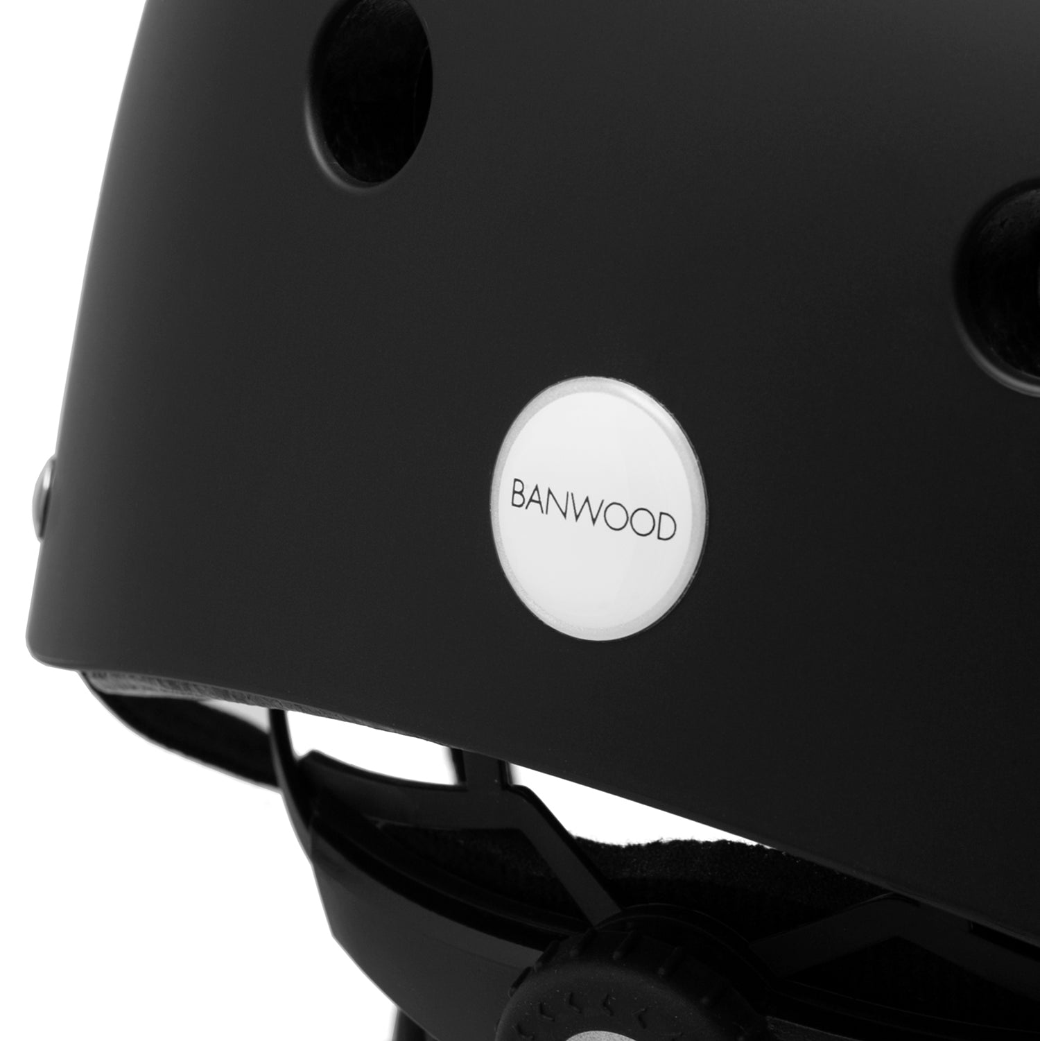 Banwood Classic Helmet - Black - Grace and Fox