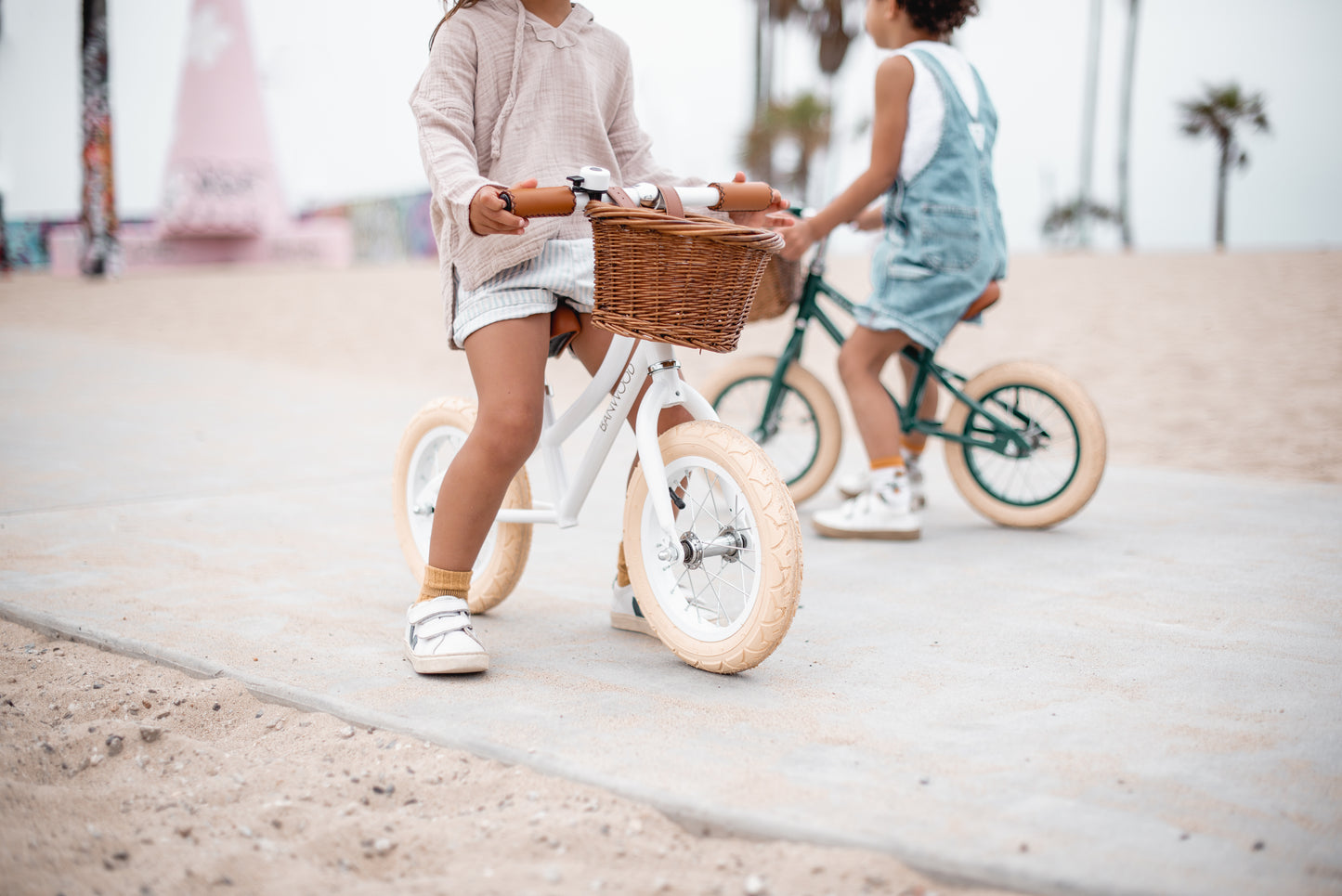 Banwood Vintage Balance Bike - White - Grace and Fox