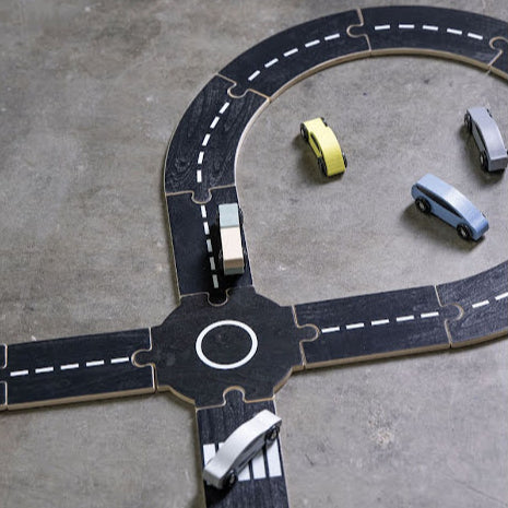 Jabadabado Wooden Car Track with Cars - Grace and Fox