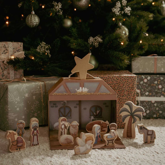 Little Dutch - Christmas Nativity Scene - Grace and Fox