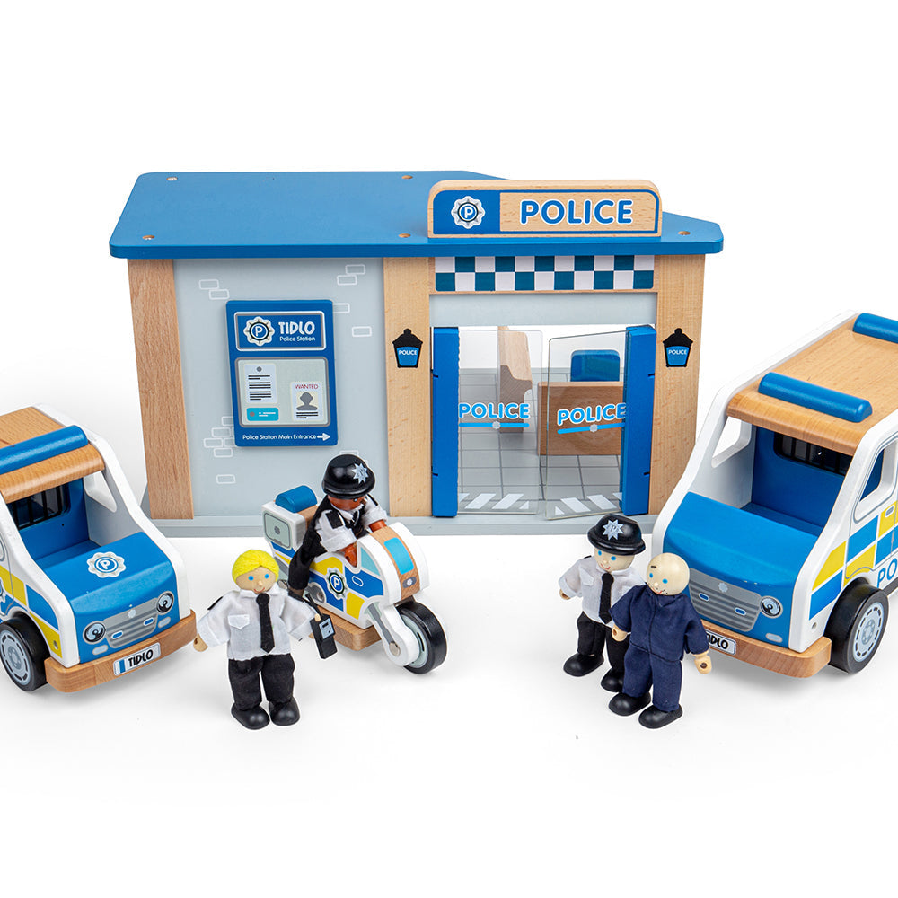 Tidlo Wooden Police Toy Bundle - Grace and Fox