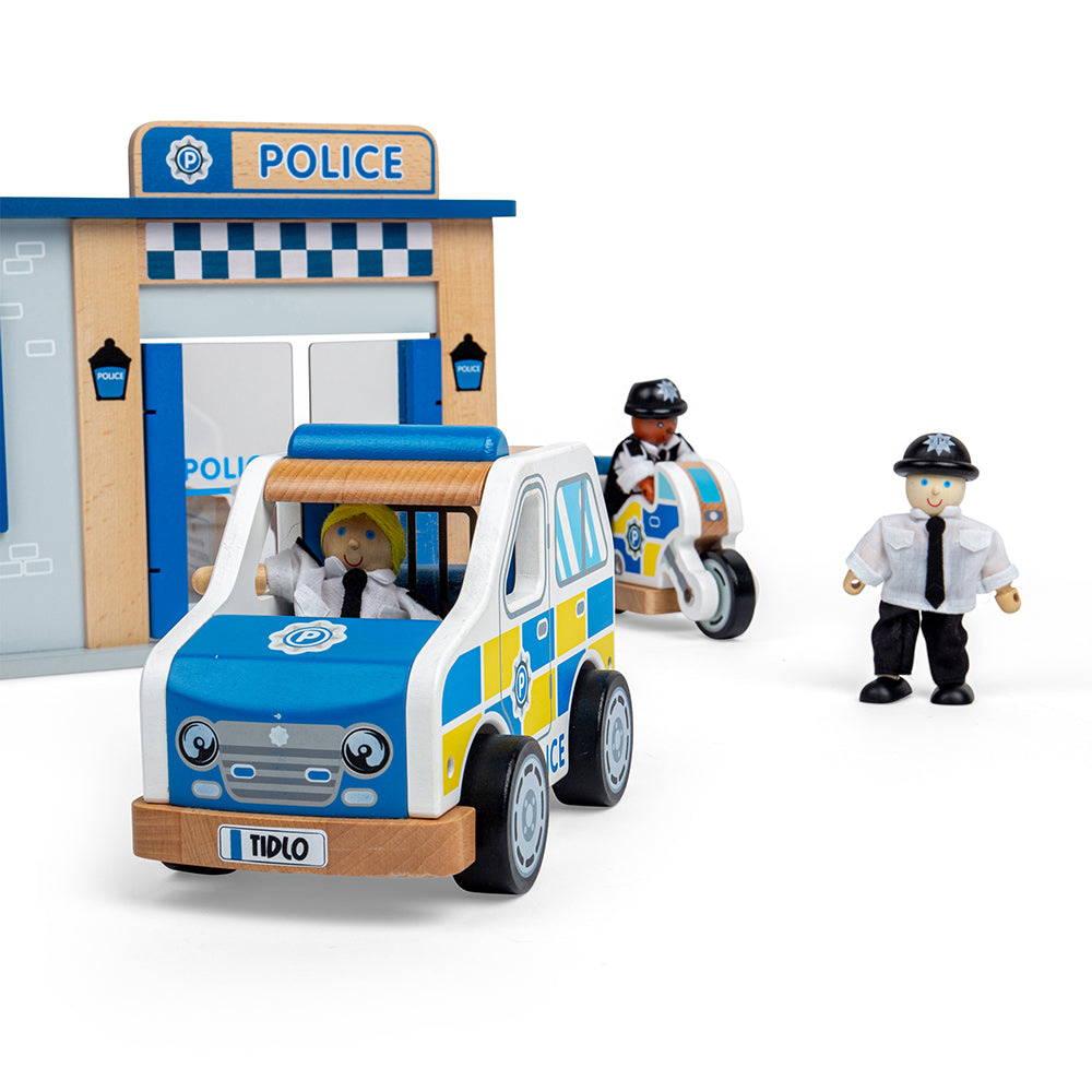 Tidlo Wooden Police Toy Bundle - Grace and Fox