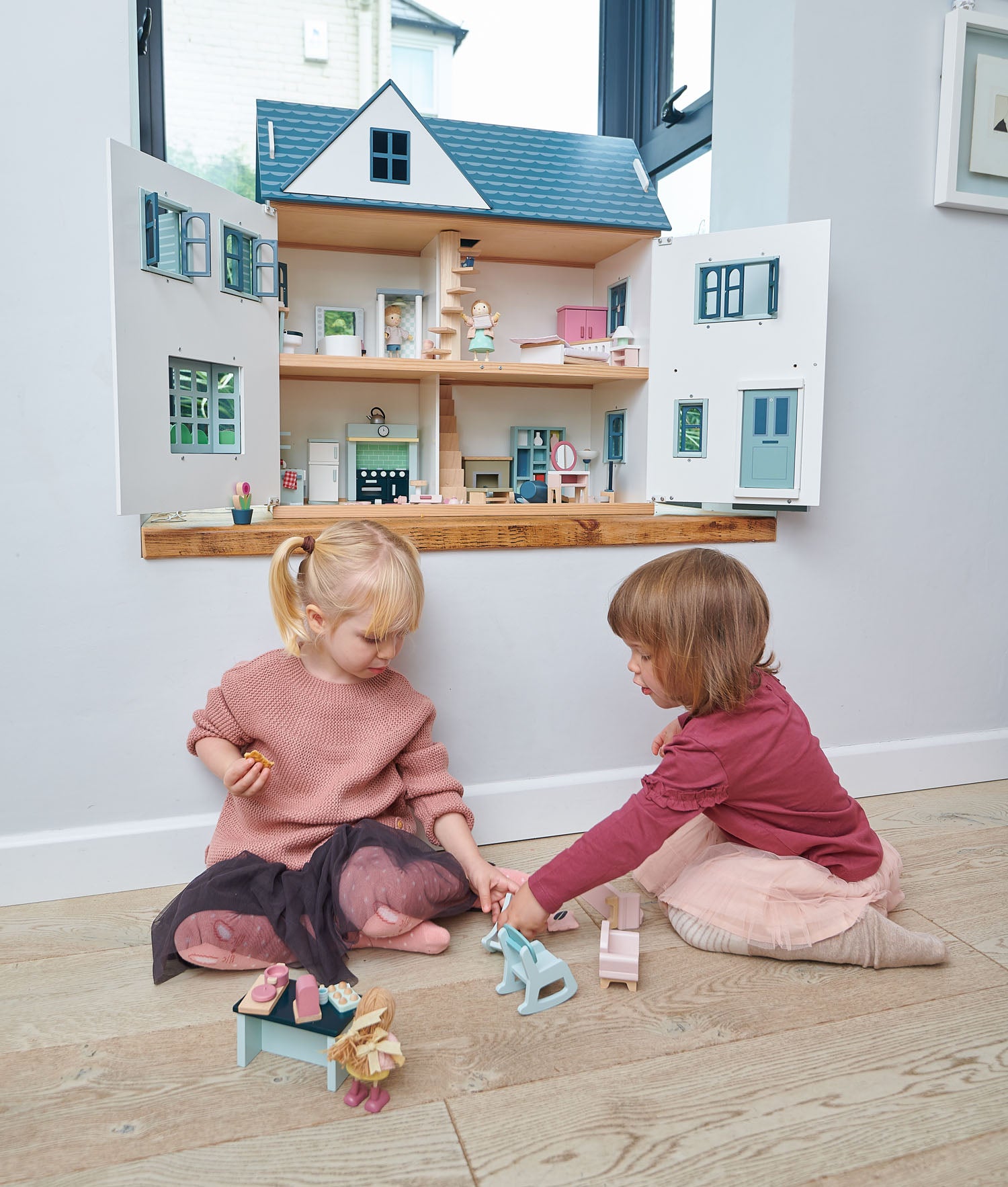 Tender Leaf Toys Dolls House - Dovetail House - Grace and Fox