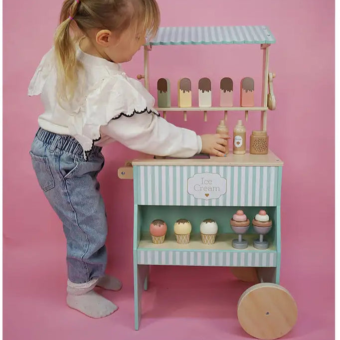 Jabadabado Wooden Ice Cream Shop