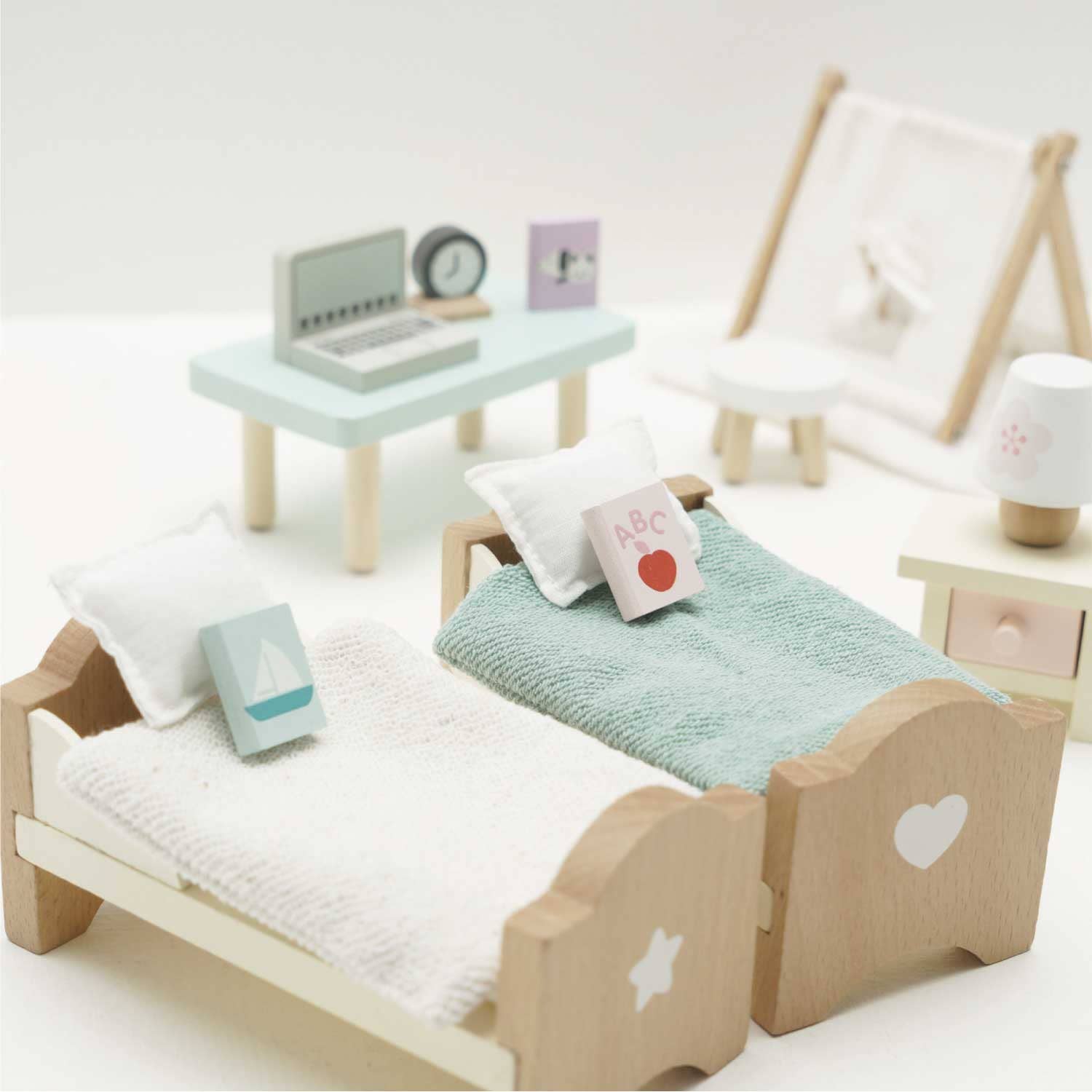 Le Toy Van Wooden Dolls House Child's Bedroom Furniture - Grace and Fox
