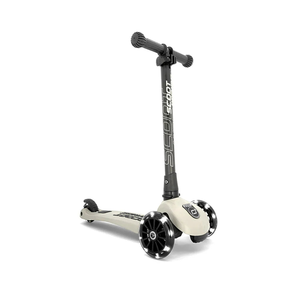 Scoot & Ride Highwaykick 3 LED Scooter - Ash - Grace and Fox