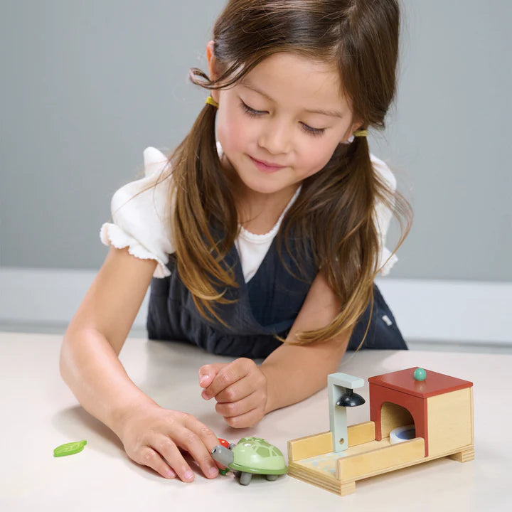 Tender Leaf Toys Wooden Tortoise Pet Set - Grace and Fox