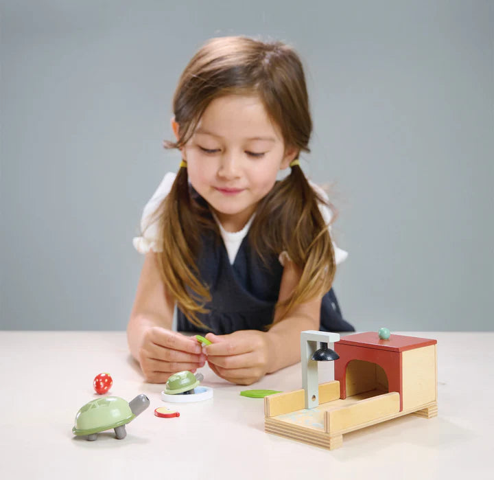Tender Leaf Toys Wooden Tortoise Pet Set - Grace and Fox