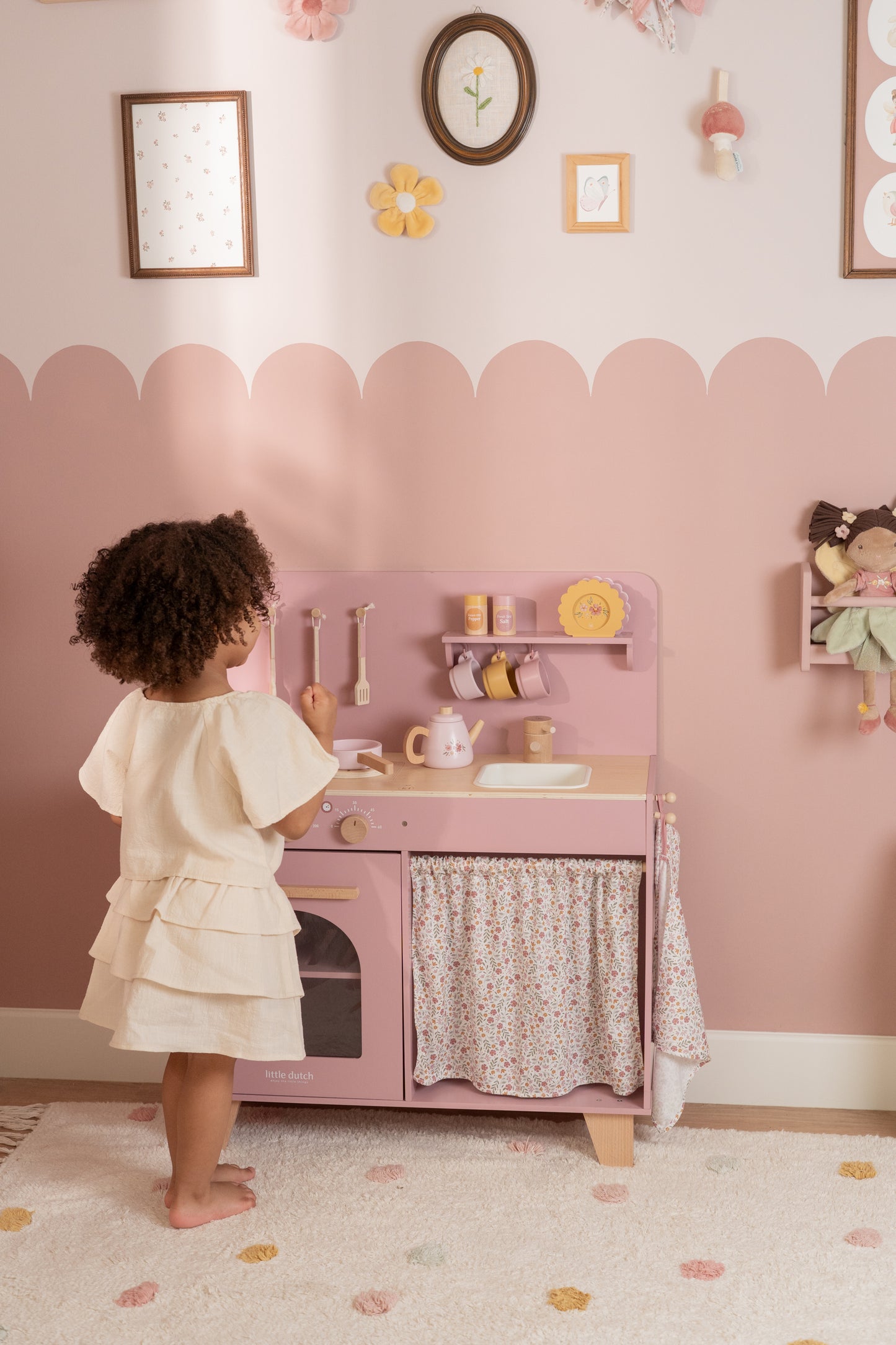 Little Dutch Wooden play kitchen Pink FSC Limited Edition