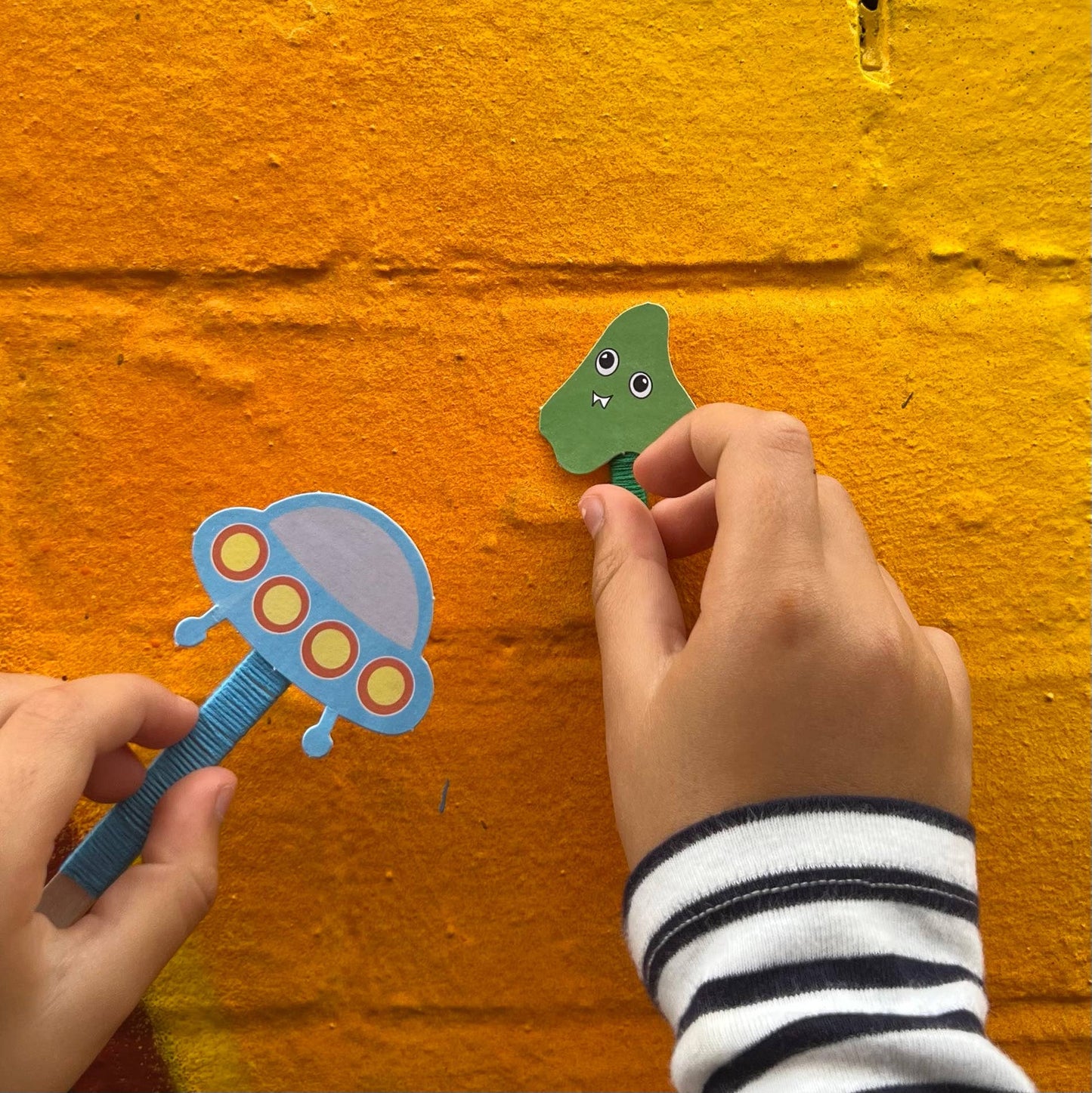 Make Your Own Space Monster Puppets by Cotton Twist - Grace and Fox