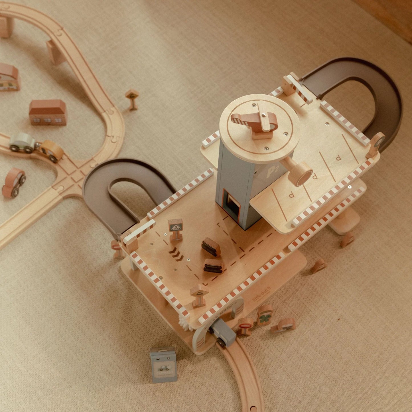 Little Dutch Wooden Parking Garage