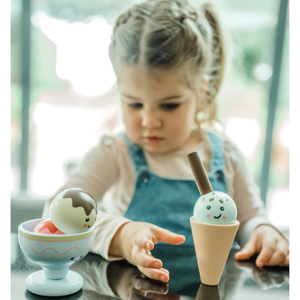 Orange Tree Toys Happy Treats – Wooden Ice Cream Play Set