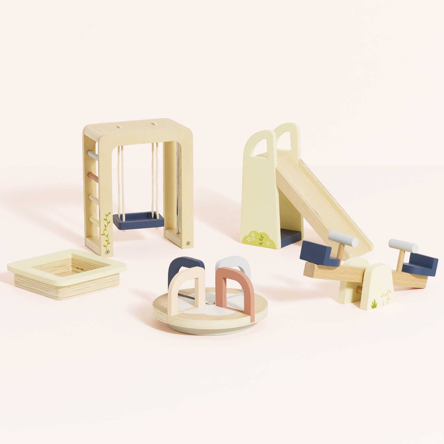 Le Toy Van Dolls House - Outdoor Play Furniture Set - Grace and Fox