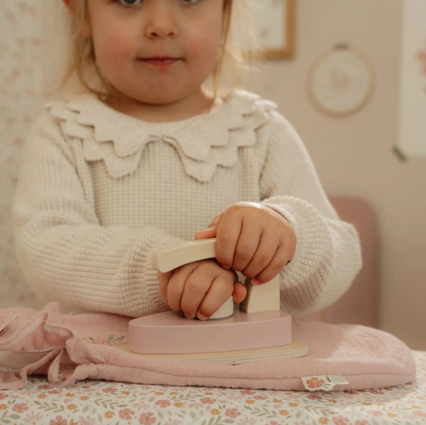 Little Dutch Ironing Board FSC